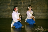 Камбоджийские танцовщицы